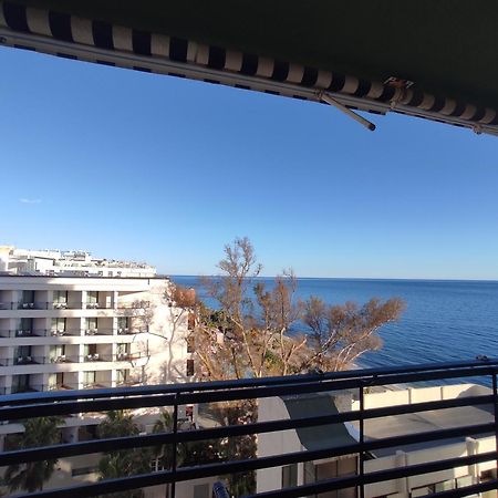 Apartamento En Primera Linea De Playa B Centro De Marbella Bagian luar foto