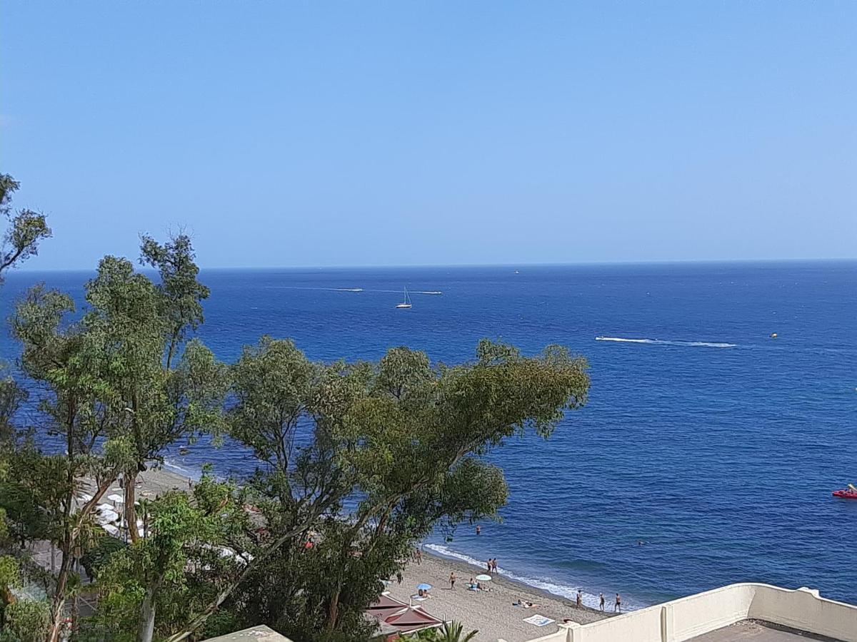 Apartamento En Primera Linea De Playa B Centro De Marbella Bagian luar foto