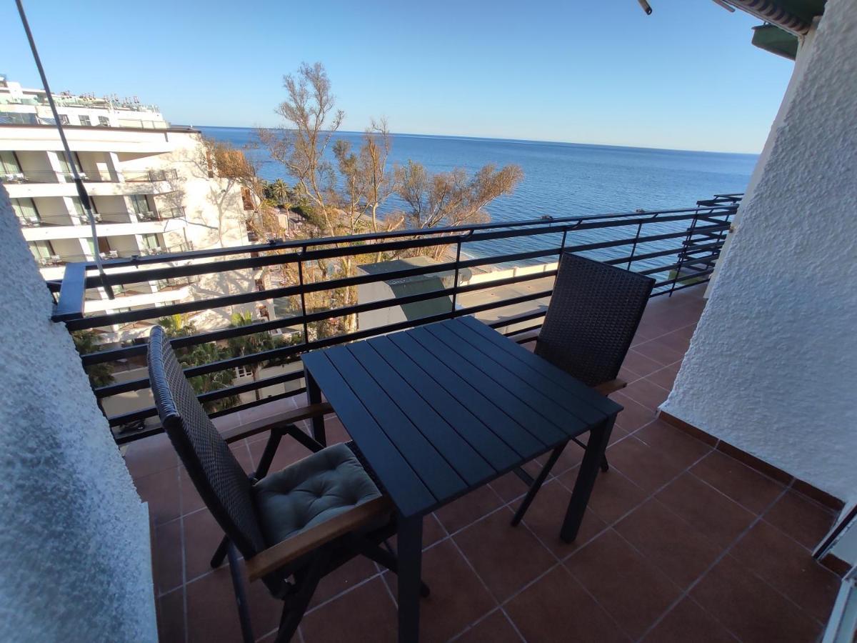 Apartamento En Primera Linea De Playa B Centro De Marbella Bagian luar foto